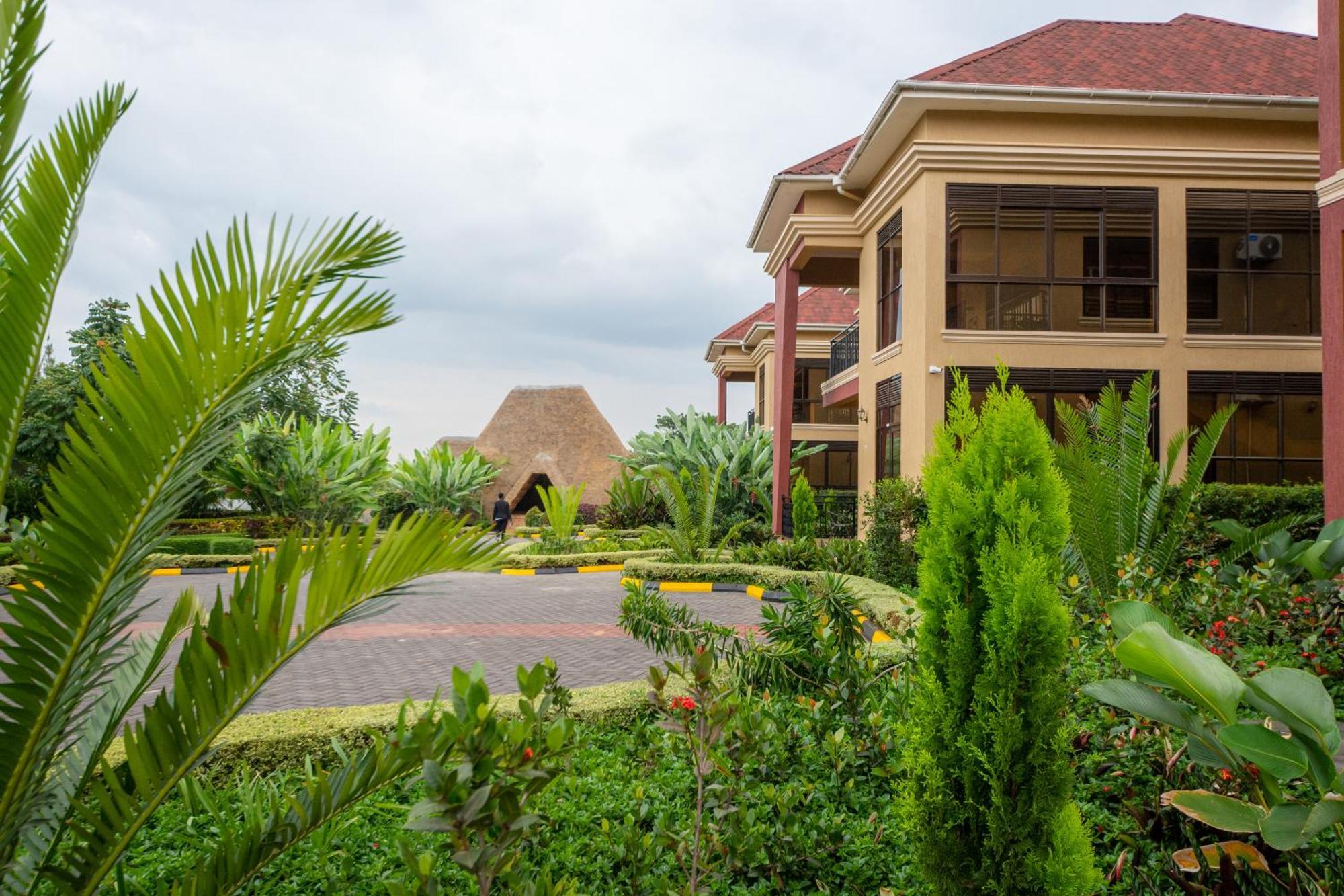 Las Vegas Garden Hotel Mbarara Exterior photo